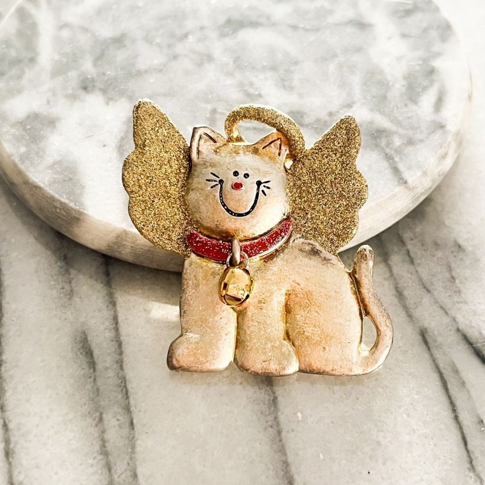Vintage AJMC Purrfect Angle Cat‎ Pin Metal Brooch Glitter Holiday